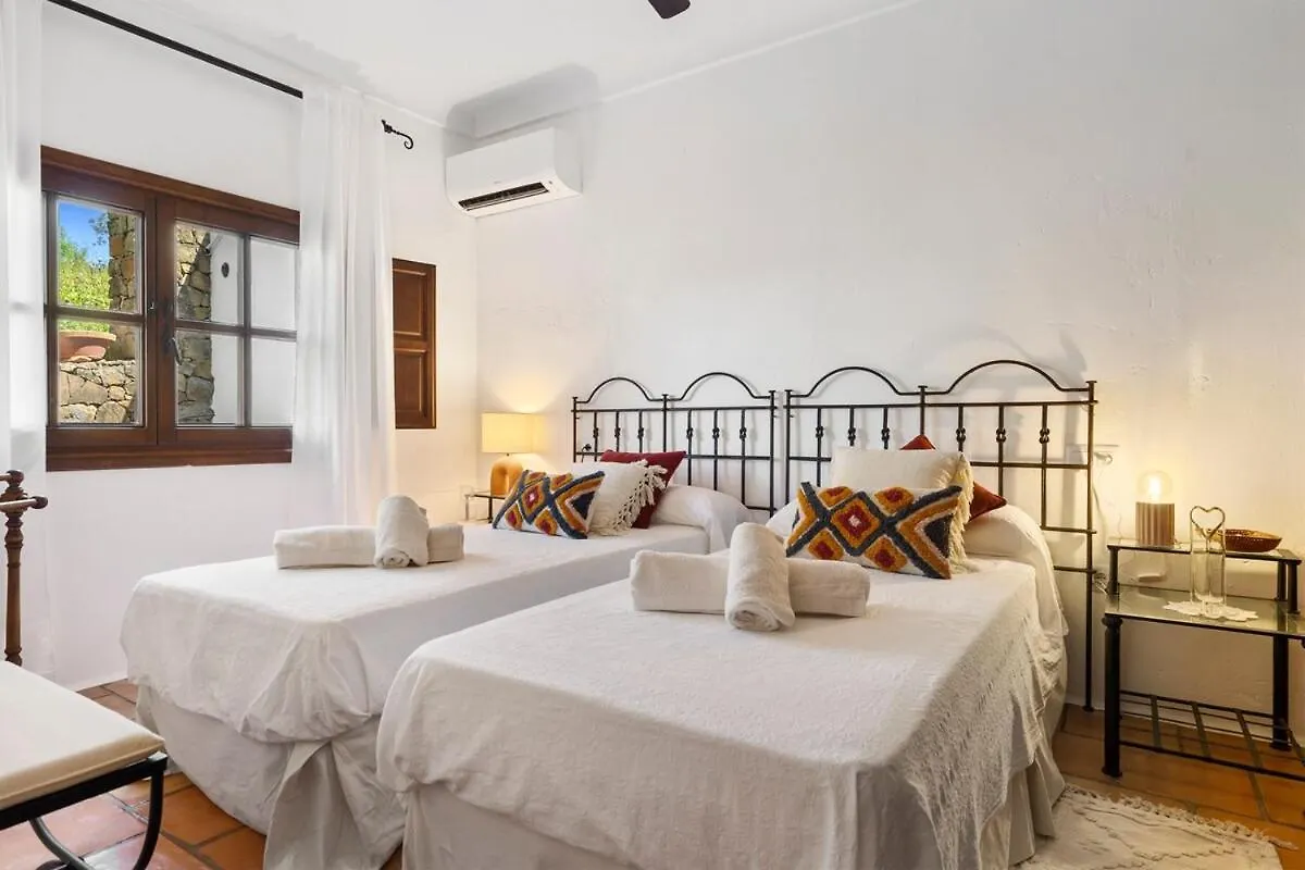 Finca Juan Benitez Santa Cruz Casares 0*,