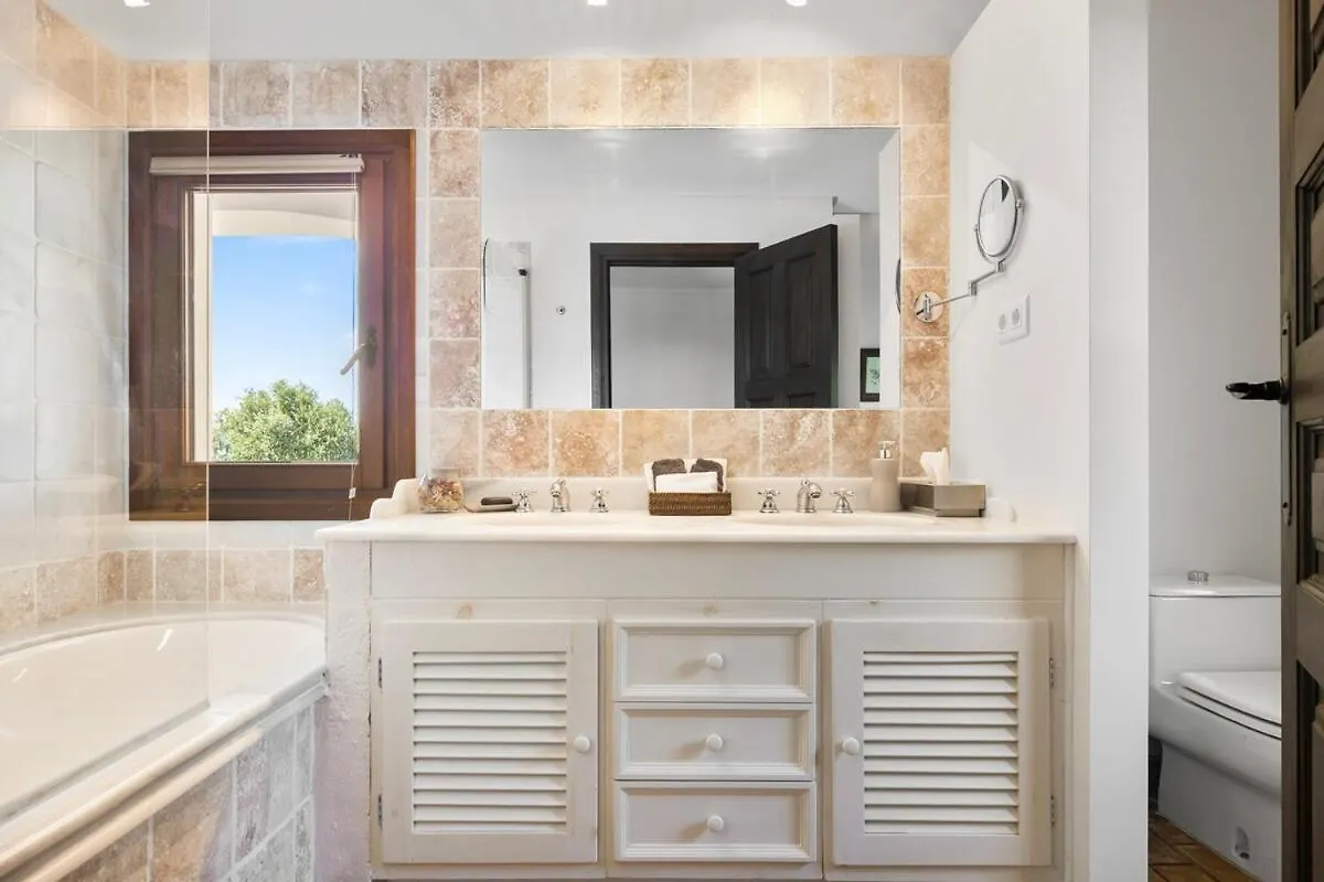 Finca Juan Benitez Santa Cruz Casares Espanha